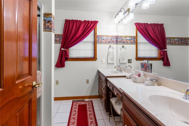 255 Timothy Avenue, Lower Nazareth Twp, PA 18020
