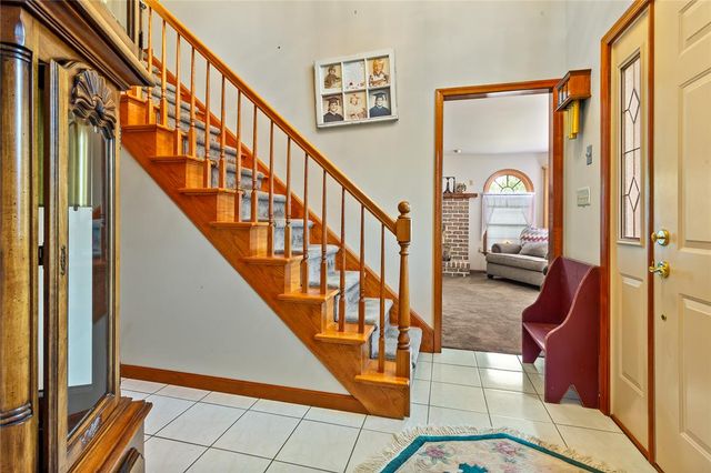 255 Timothy Avenue, Lower Nazareth Twp, PA 18020
