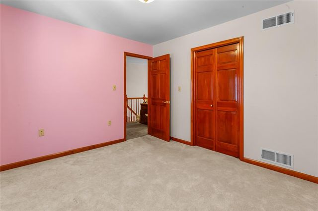 255 Timothy Avenue, Lower Nazareth Twp, PA 18020