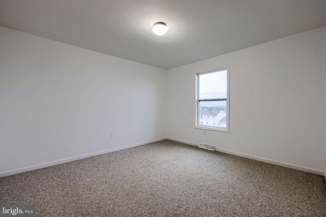 10 HILLSIDE DRIVE, Newmanstown, PA 17073