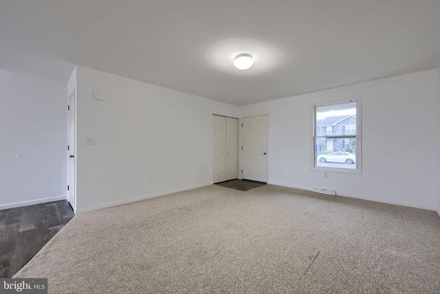 10 HILLSIDE DRIVE, Newmanstown, PA 17073