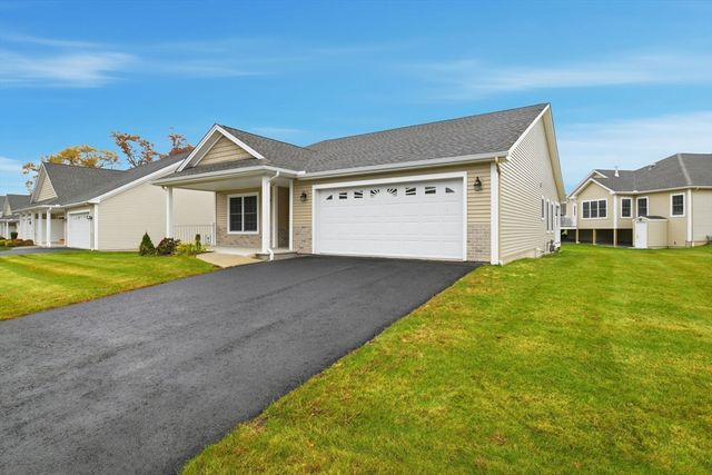 32 Lodge Lane 32, Wilbraham, MA 01095