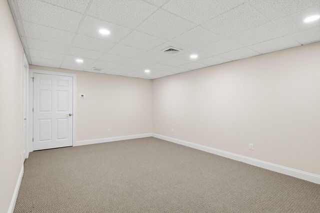 32 Lodge Lane 32, Wilbraham, MA 01095