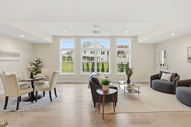 32 Lodge Lane 32, Wilbraham, MA 01095