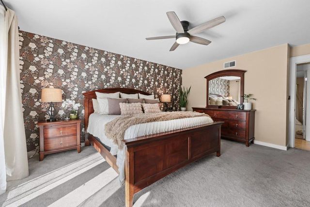 4873 Sunrise Valley Dr., El Cajon, CA 92020