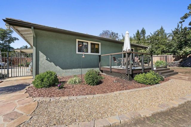 4873 Sunrise Valley Dr., El Cajon, CA 92020