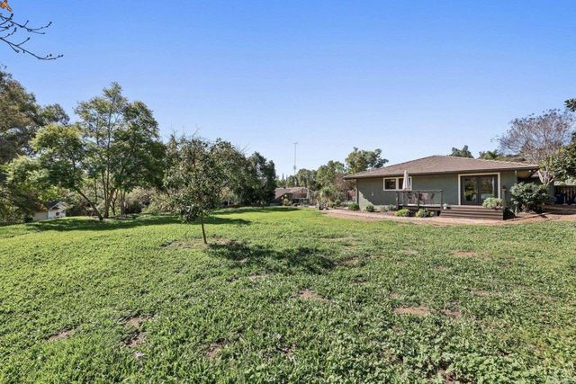 4873 Sunrise Valley Dr., El Cajon, CA 92020