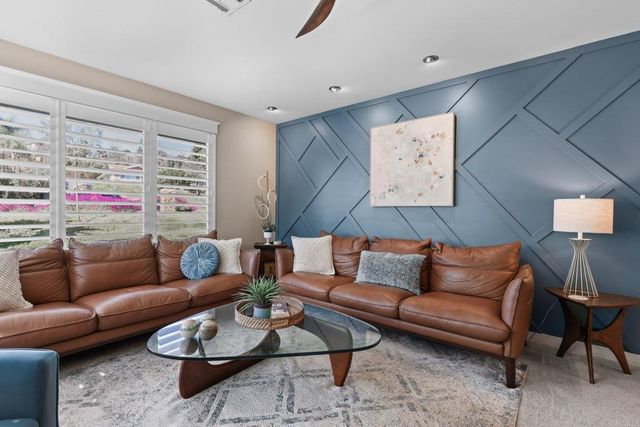 4873 Sunrise Valley Dr., El Cajon, CA 92020