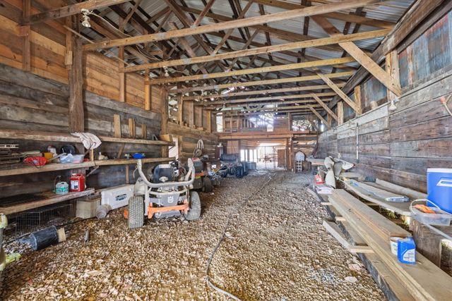 5977 Old Highway 431, Springfield, TN 37172