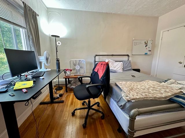 40 Orchard Rd 2, Brookline, MA 02445