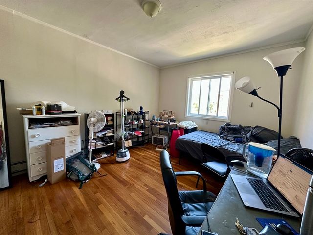 40 Orchard Rd 2, Brookline, MA 02445