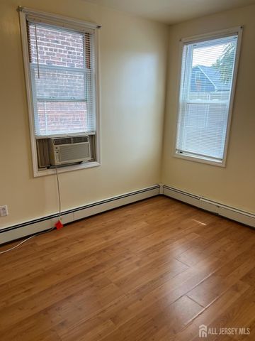 44 High Street 2, New Brunswick, NJ 08901