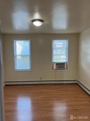 44 High Street 2, New Brunswick, NJ 08901