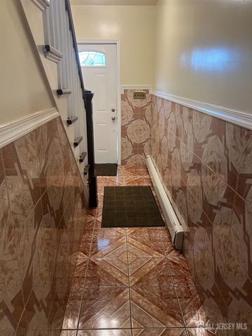 44 High Street 2, New Brunswick, NJ 08901