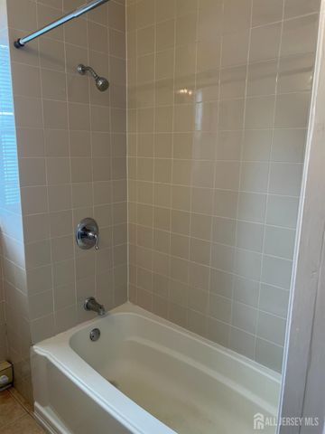 44 High Street 2, New Brunswick, NJ 08901