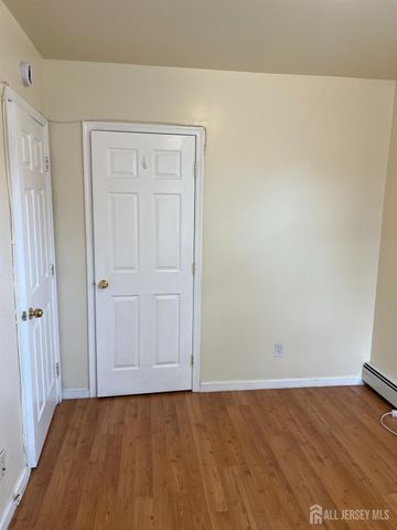 44 High Street 2, New Brunswick, NJ 08901