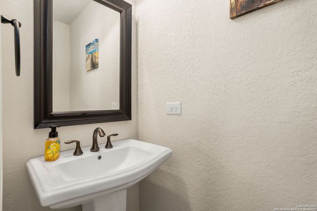 25827 ENCHANTED DAWN, San Antonio, TX 78255