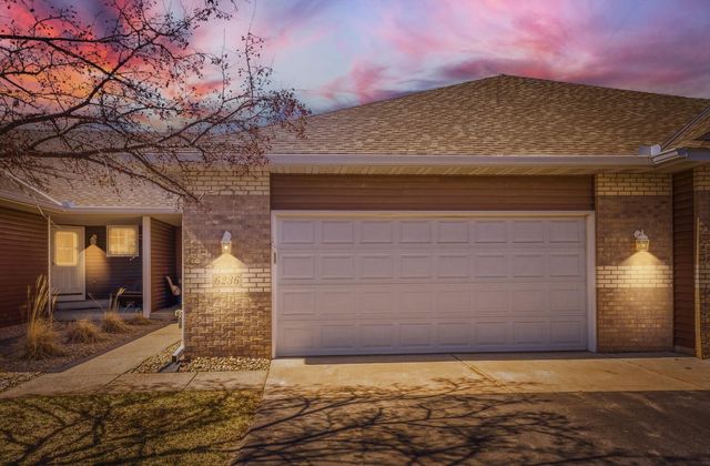 6236 Creekview Lane N, Brooklyn Park, MN 55443