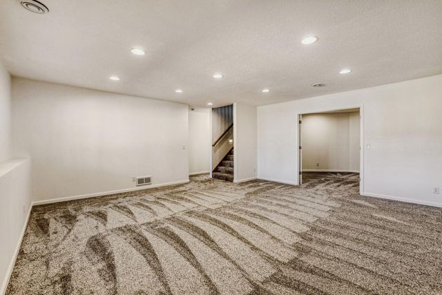 6236 Creekview Lane N, Brooklyn Park, MN 55443