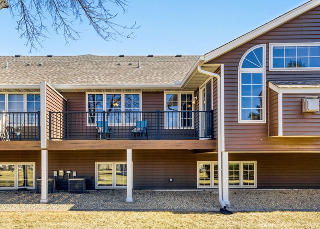 6236 Creekview Lane N, Brooklyn Park, MN 55443