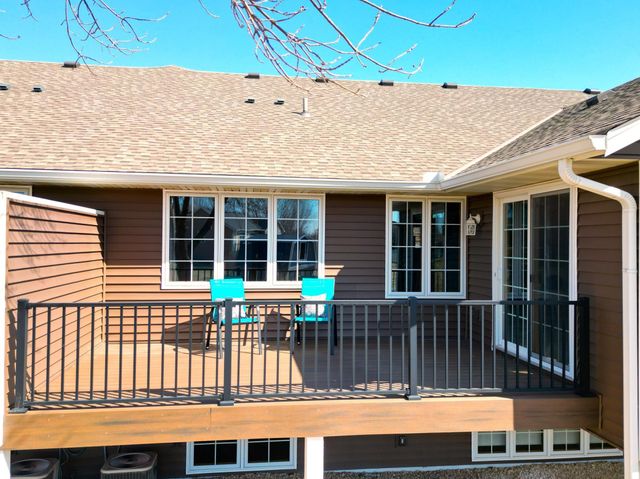 6236 Creekview Lane N, Brooklyn Park, MN 55443