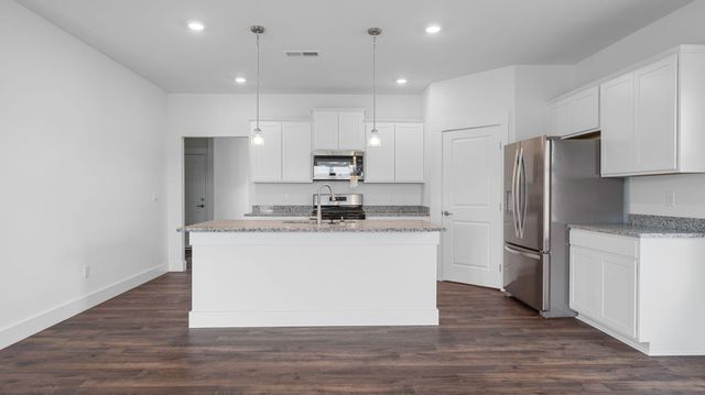 8015 Watercolour Lane, Ooltewah, TN 37363