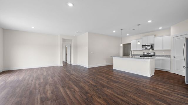 8015 Watercolour Lane, Ooltewah, TN 37363