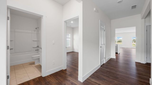 8015 Watercolour Lane, Ooltewah, TN 37363