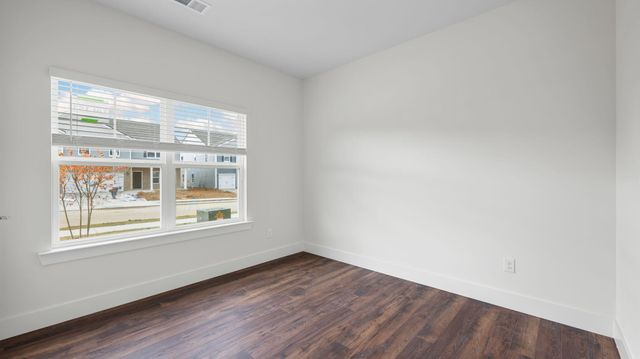 8015 Watercolour Lane, Ooltewah, TN 37363