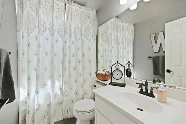 3616 Summerdale Ave, Turlock, CA 95382