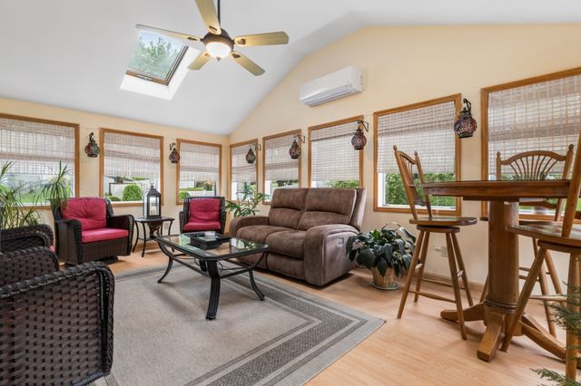 9 Shady Lane, Franklin, MA 02038