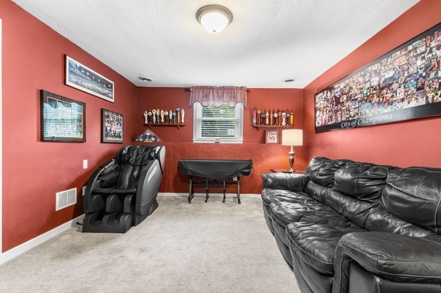 9 Shady Lane, Franklin, MA 02038