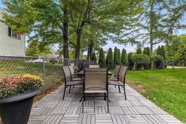 9 Shady Lane, Franklin, MA 02038