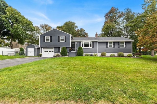 9 Shady Lane, Franklin, MA 02038