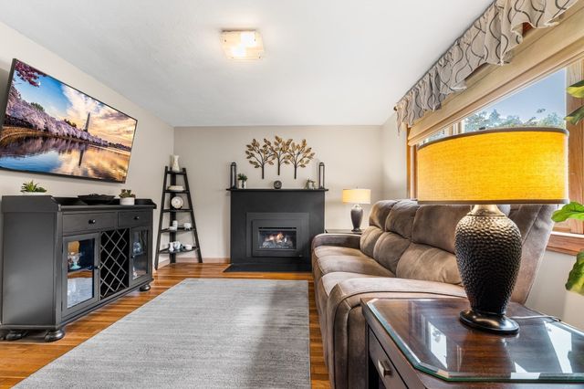 9 Shady Lane, Franklin, MA 02038
