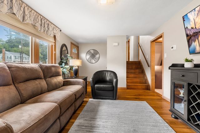9 Shady Lane, Franklin, MA 02038