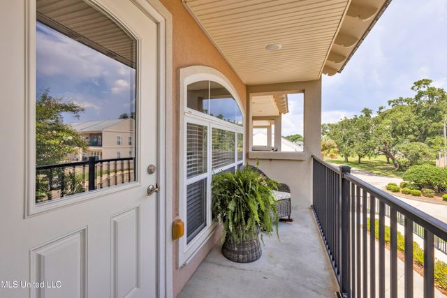 548 W Beach Boulevard, 141, Long Beach, MS 39560