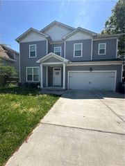 3745 Peterson ST, Norfolk, VA 23513