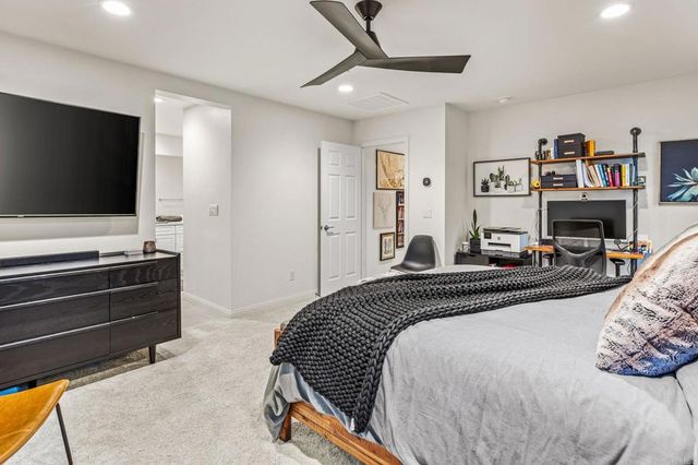 506 Willowmore Street, Vista, CA 92081