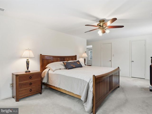 8818 COLD SPRING RD, Potomac, MD 20854