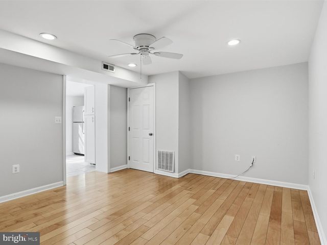 8818 COLD SPRING RD, Potomac, MD 20854