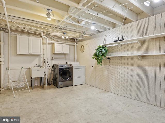 8818 COLD SPRING RD, Potomac, MD 20854