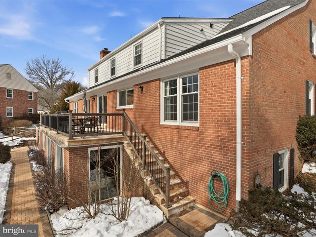 8818 COLD SPRING RD, Potomac, MD 20854