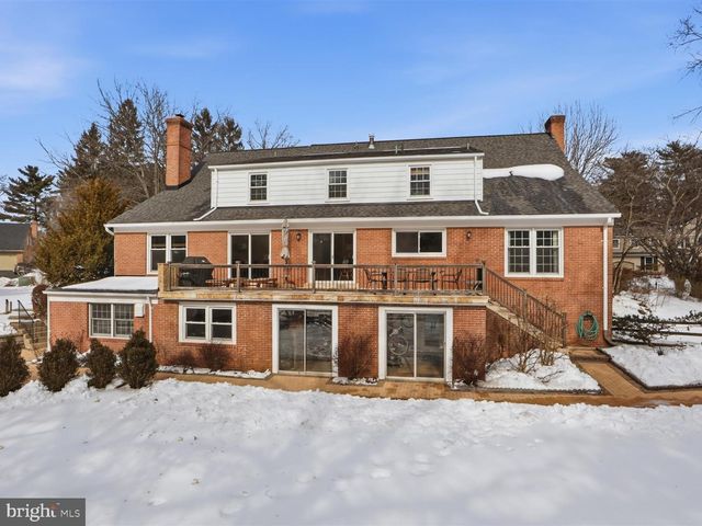 8818 COLD SPRING RD, Potomac, MD 20854