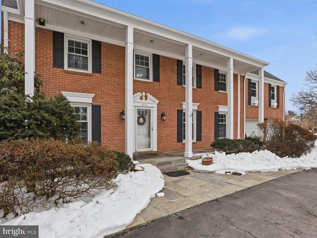 8818 COLD SPRING RD, Potomac, MD 20854