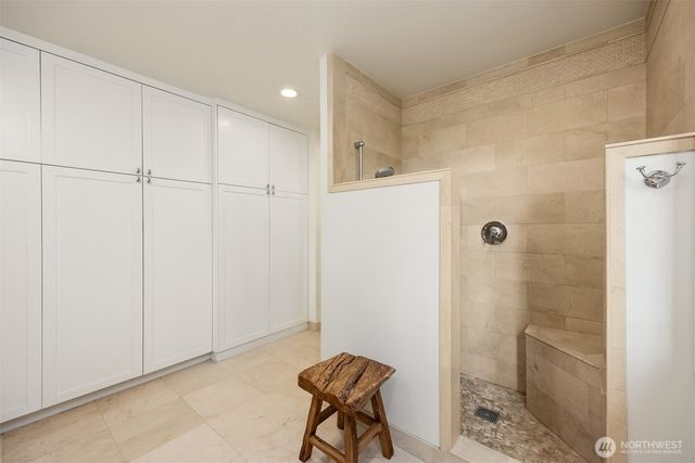 15451 Harvey Road NE, Bainbridge Island, WA 98110