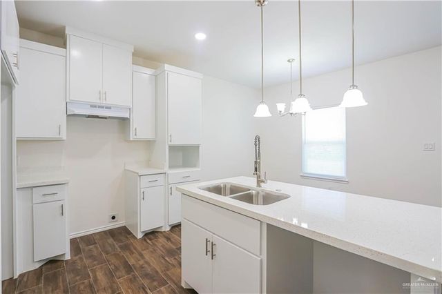 1046 Hidalgo Street, Mercedes, TX 78570