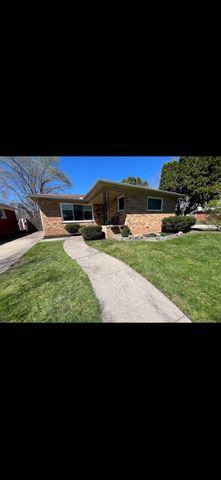 23181 Parklawn Street, Oak Park City, MI 48237