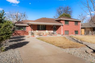 2341 Oakland Street, Aurora, CO 80010