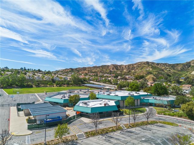 28428 Oak Valley, Castaic, CA 91384